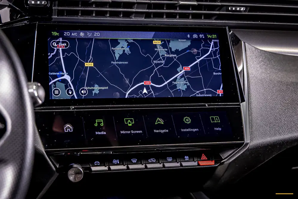 Peugeot 408 1.2 PureTech GT 130 EAT8 uit 2023, foto 14