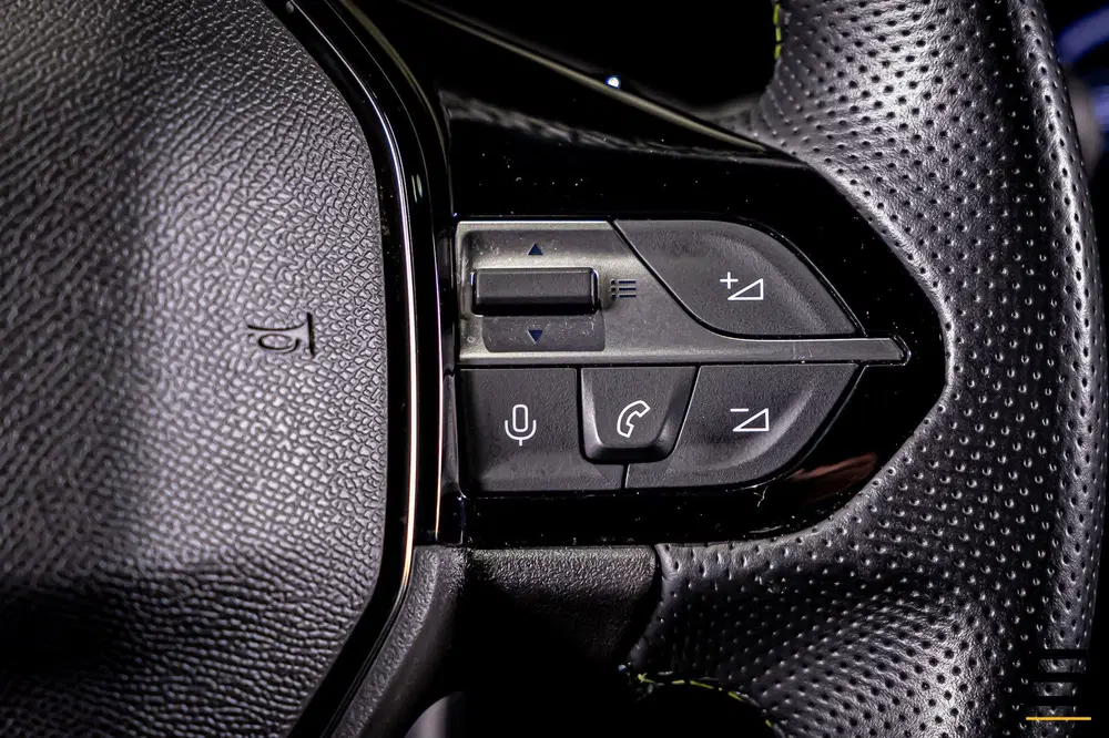 Peugeot 408 1.2 PureTech GT 130 EAT8 uit 2023, foto 15