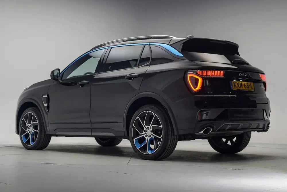 Lynk & Co 01 1.5 PHEV MY23 6 uit 2024, foto 3