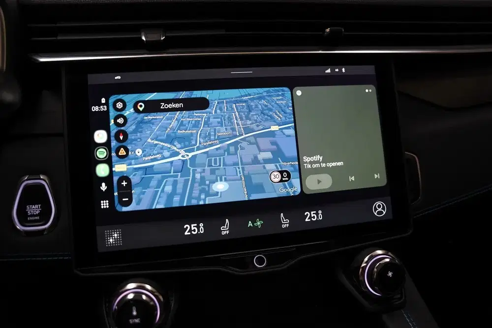 Lynk & Co 01 1.5 PHEV MY23 6 uit 2024, foto 9