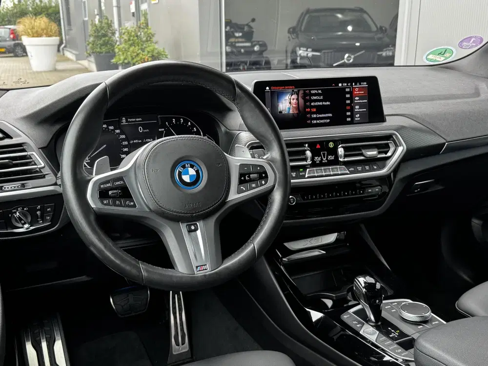 BMW X3 xDrive30e M sport 292 PK uit 2022, foto 6