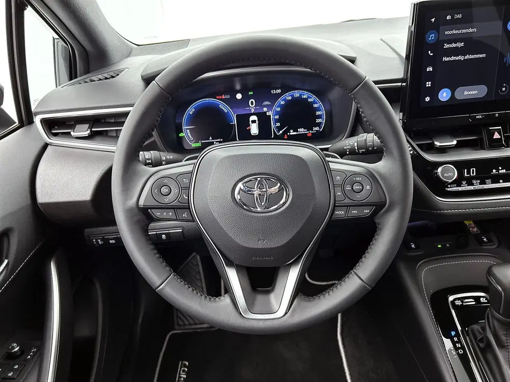 Toyota Corolla Hybrid 200 Dynamic uit 2025, foto 14
