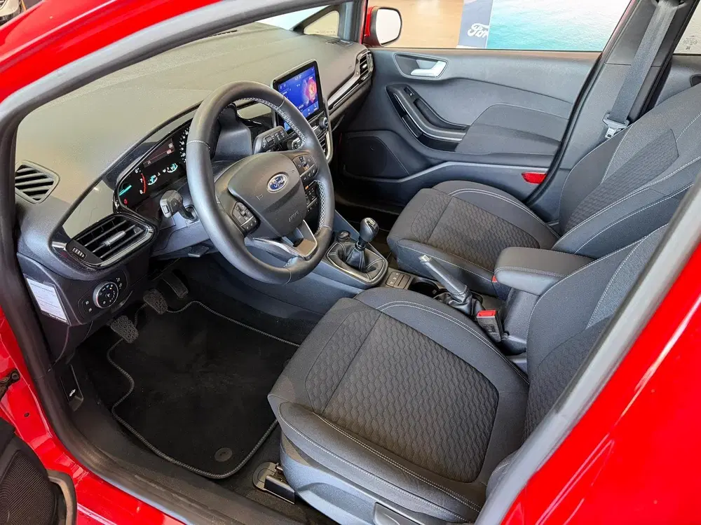 Ford Fiesta Hybrid Titanium X uit 2023, foto 10