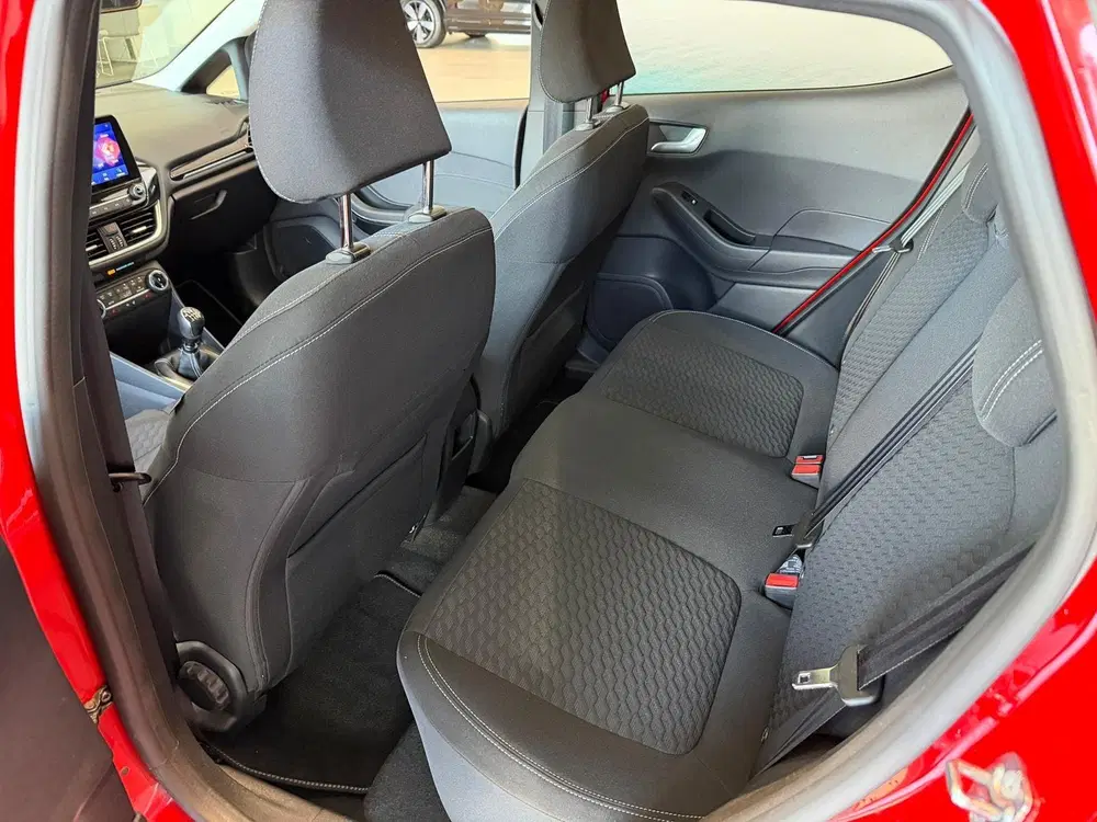 Ford Fiesta Hybrid Titanium X uit 2023, foto 11