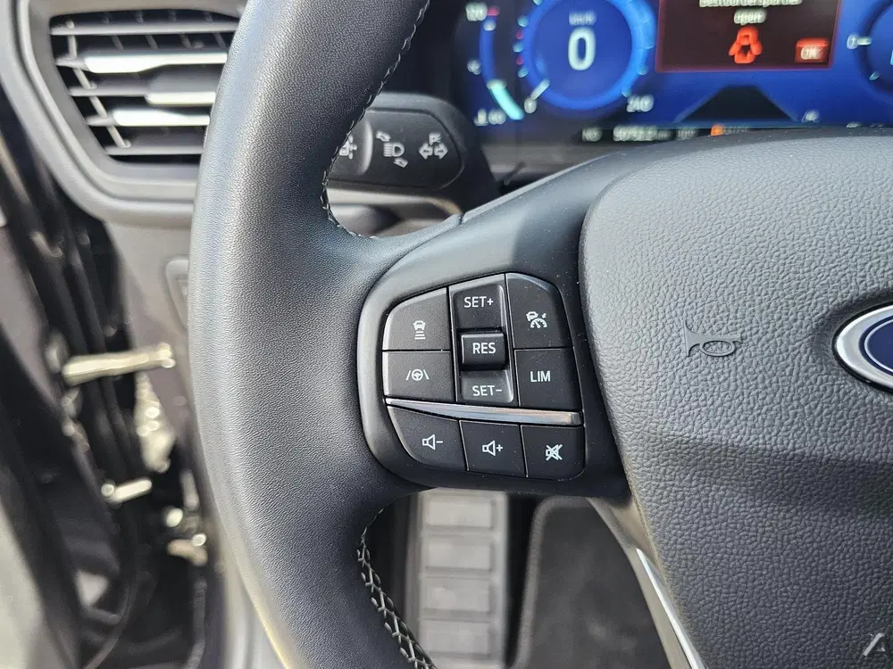 Ford Kuga 2.5 PHEV Vignale 225 pk uit 2023, foto 15