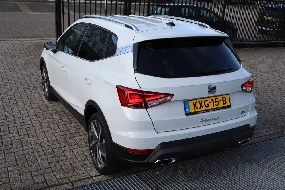 SEAT Arona 1.0 EcoTSI FR Apple carplay uit 2024, foto 10