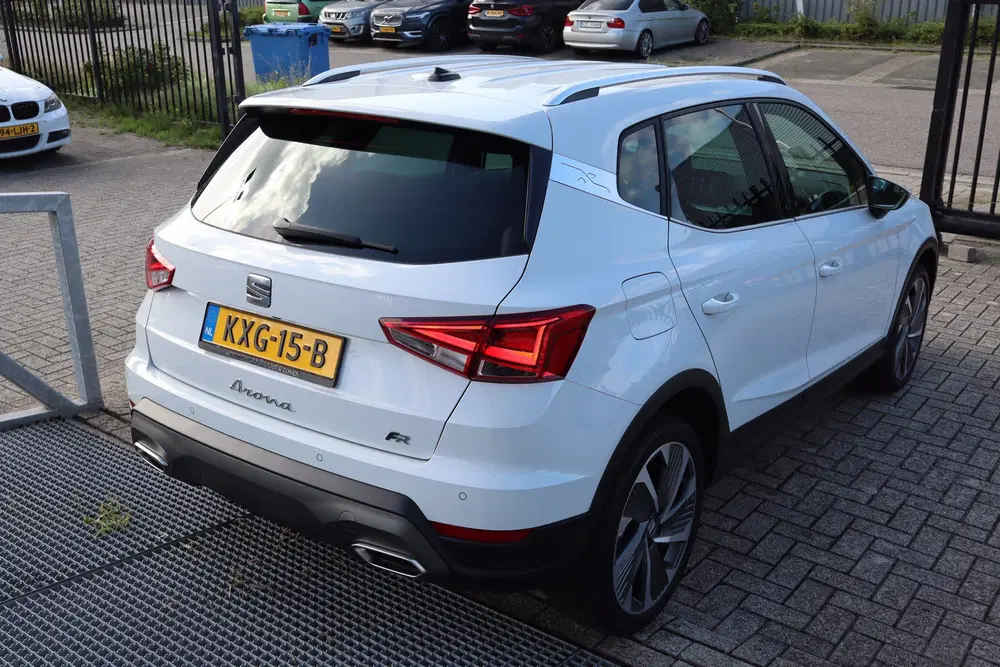 SEAT Arona 1.0 EcoTSI FR Apple carplay uit 2024, foto 8