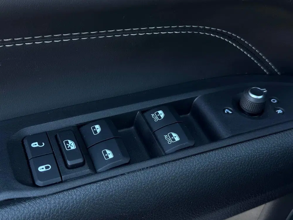 Jeep Compass 4xe 240 Plug-in Hybrid Electric S uit 2022, foto 8