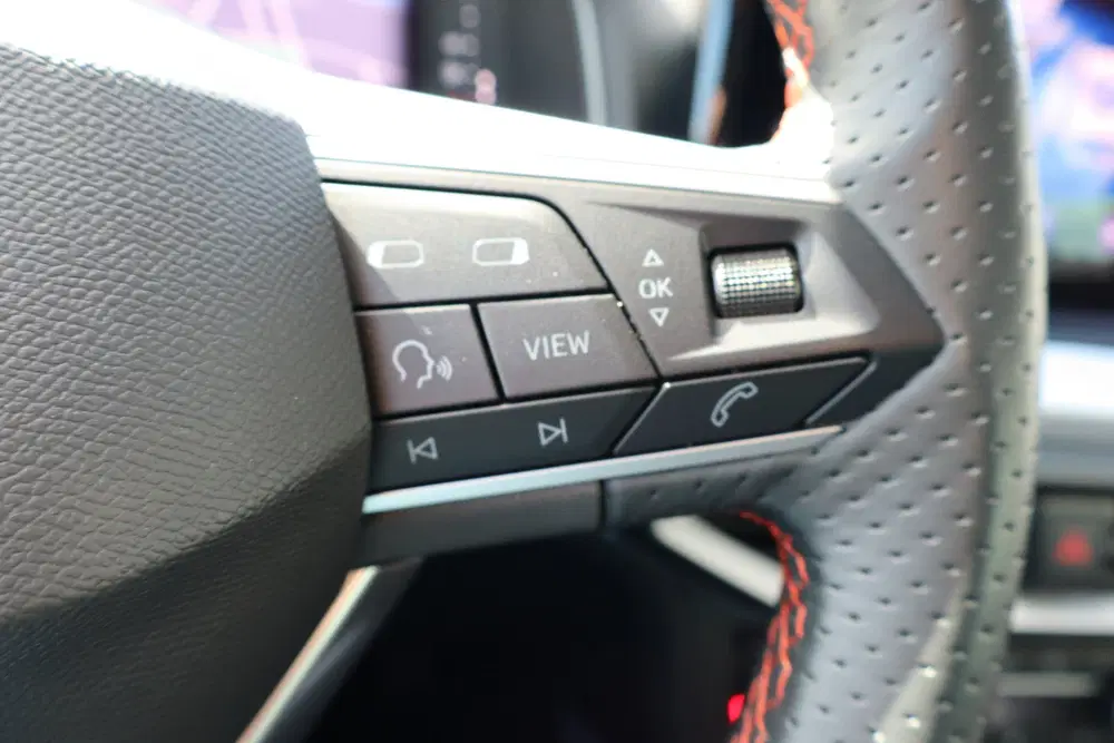 SEAT Arona 1.0 EcoTSI FR carplay uit 2024, foto 14