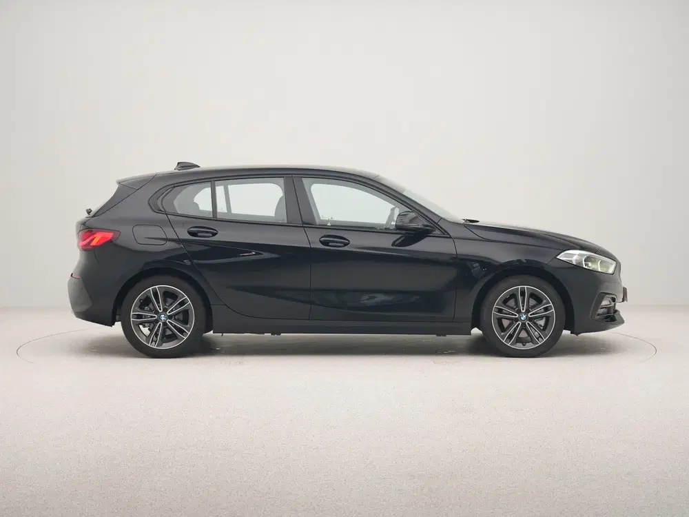 BMW 1-serie 118i Business Edition (bj 2021 uit 2021, foto 4