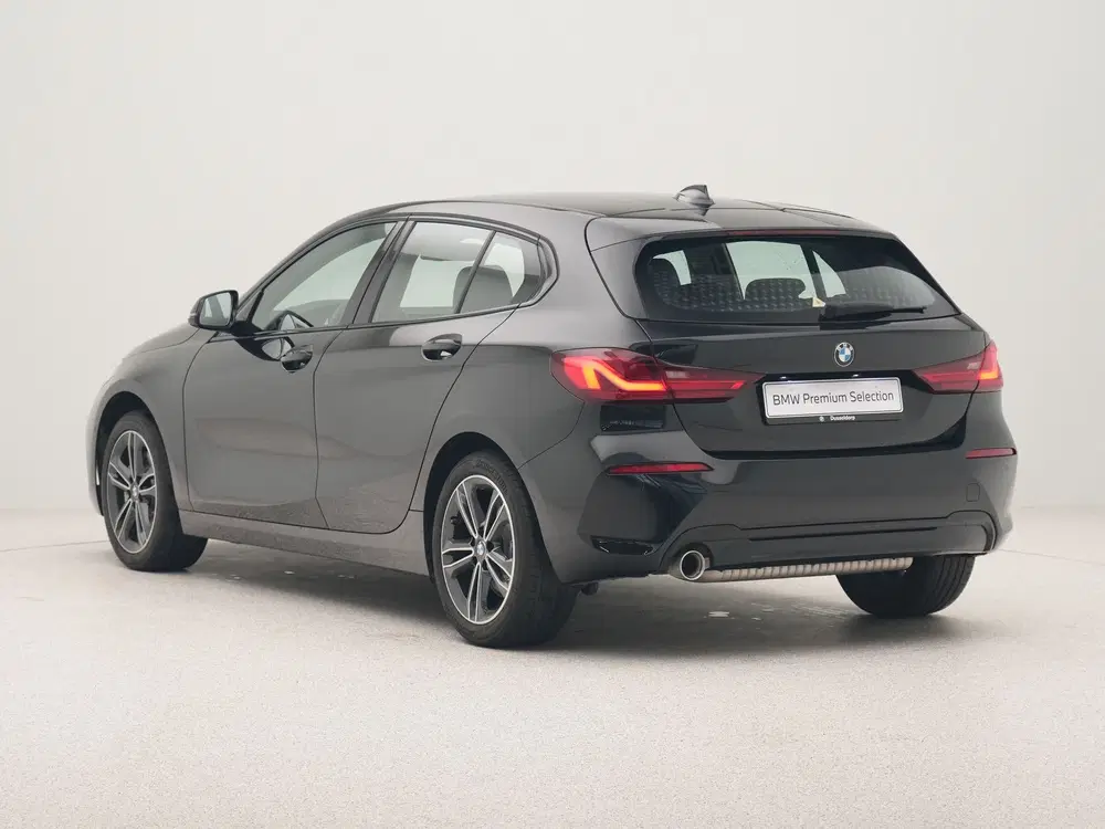 BMW 1-serie 118i Business Edition (bj 2021 uit 2021, foto 7