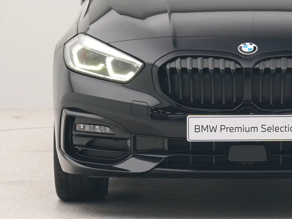 BMW 1-serie 118i Business Edition (bj 2021 uit 2021, foto 9