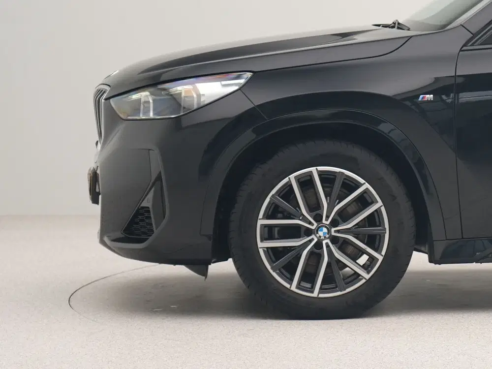 BMW X1 xDrive23i (bj 2023 uit 2023, foto 13