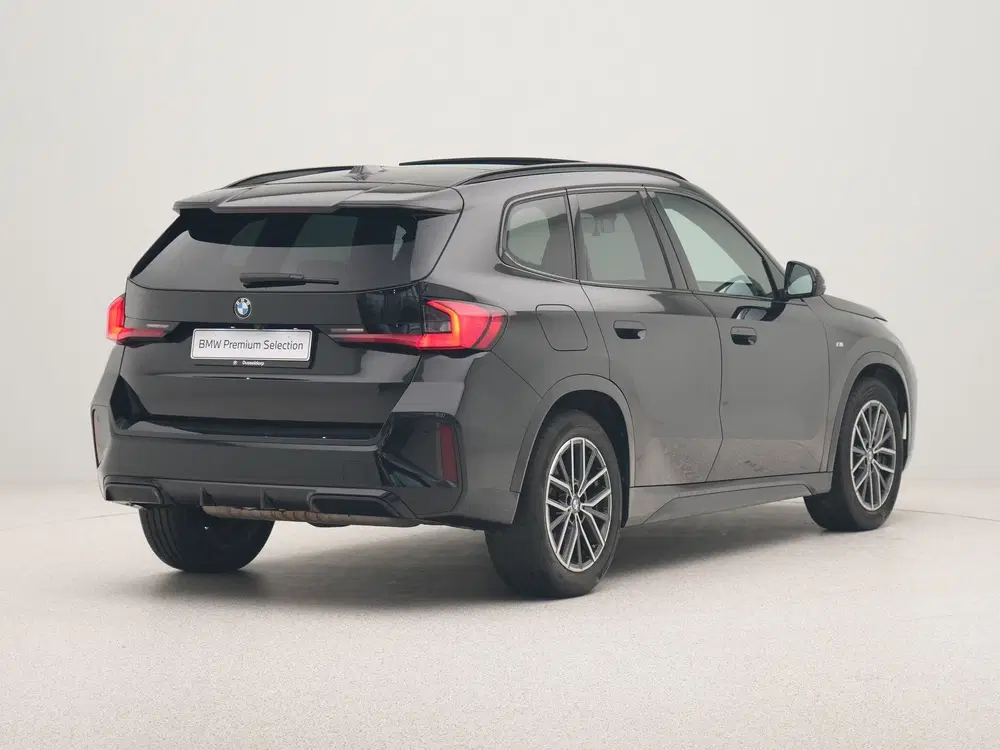 BMW X1 xDrive23i (bj 2023 uit 2023, foto 5