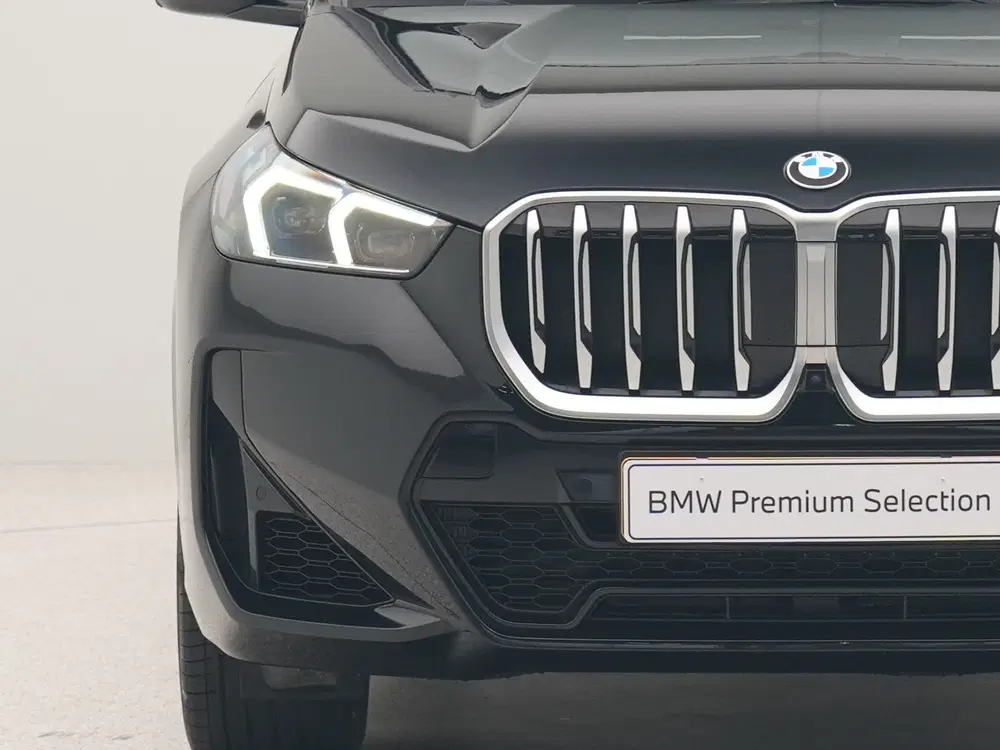 BMW X1 xDrive23i (bj 2023 uit 2023, foto 9