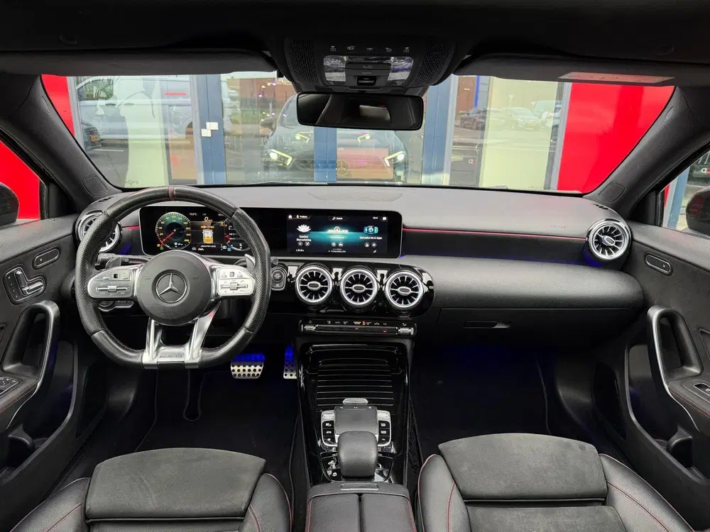 Mercedes-Benz A-Klasse AMG 35 4MATIC uit 2019, foto 11