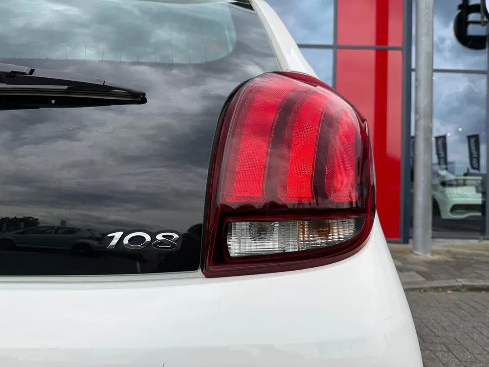 Peugeot 108 1.0 e-VTi Active uit 2019, foto 7