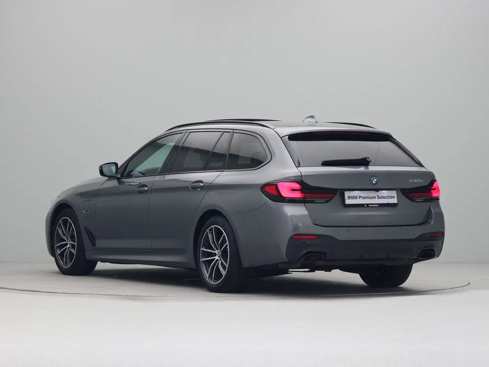 BMW 5-serie 530e Touring Business Edition Plus uit 2023, foto 11