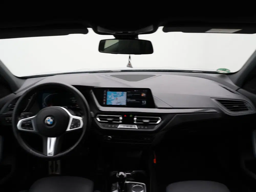 BMW 1-serie 118i Business Edition M Sport (bj 2022) uit 2022, foto 12
