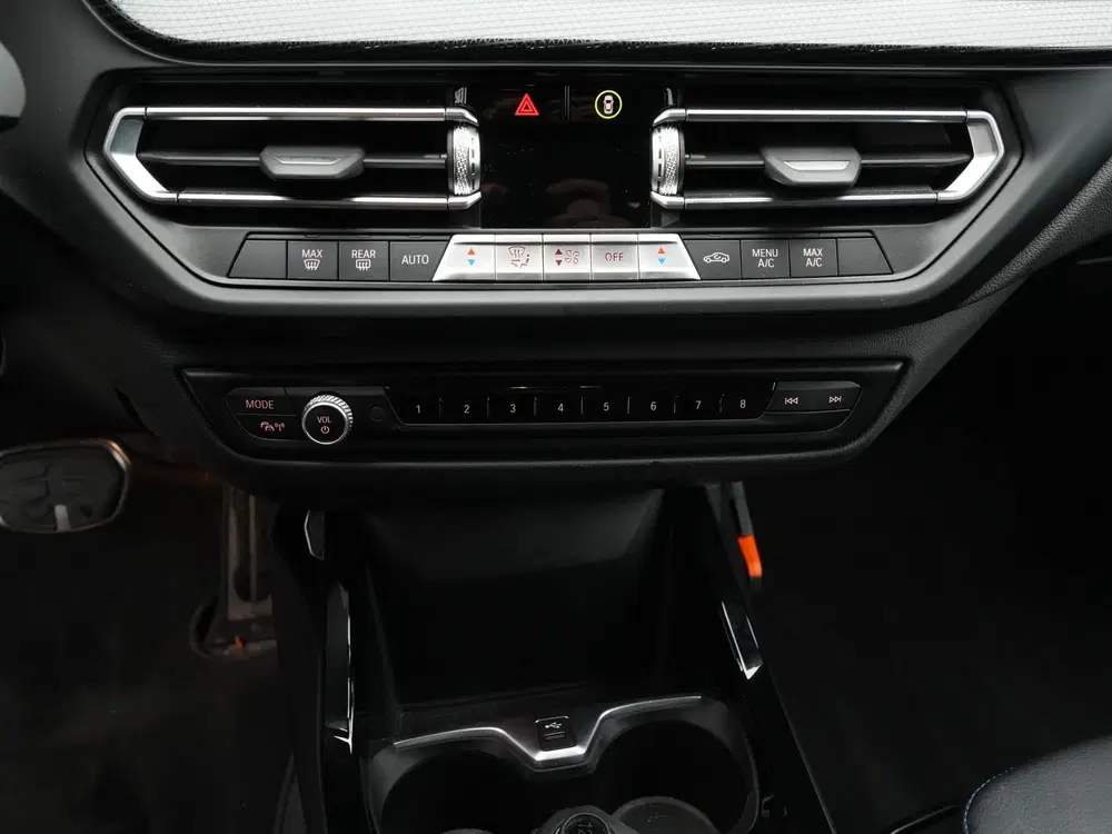 BMW 1-serie 118i Business Edition M Sport (bj 2022) uit 2022, foto 13