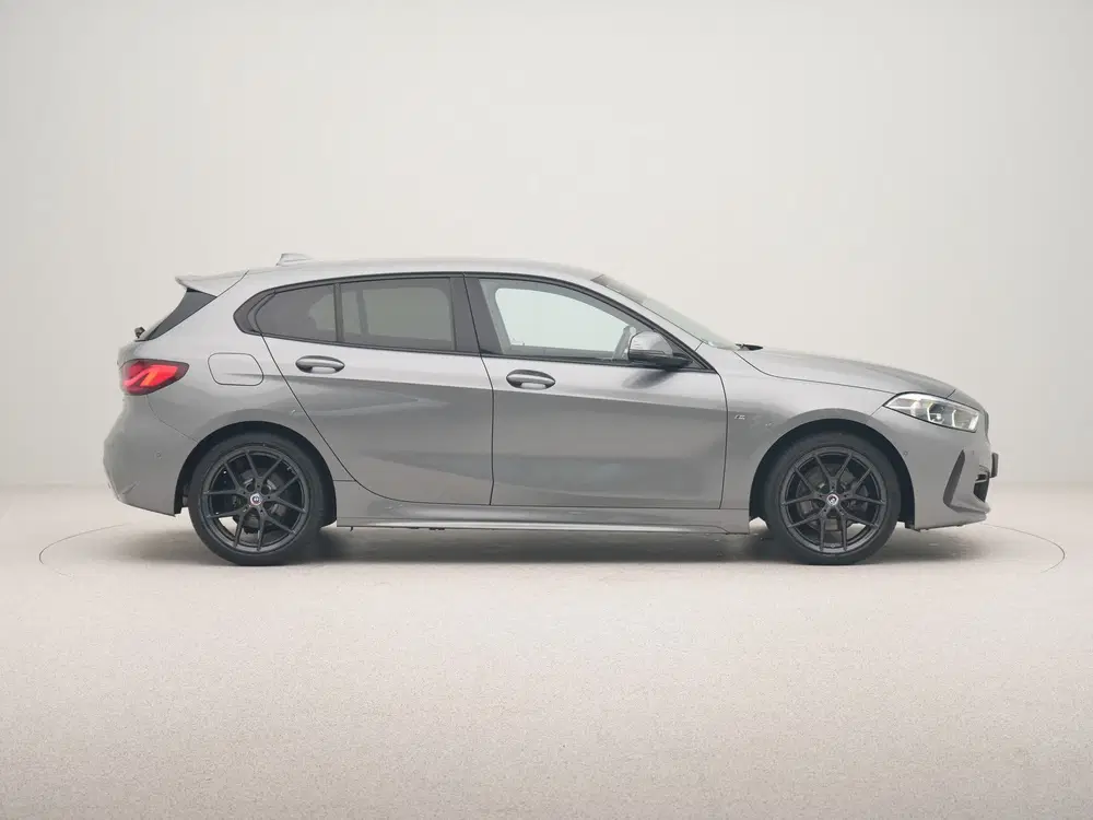 BMW 1-serie 118i Business Edition M Sport (bj 2022) uit 2022, foto 7