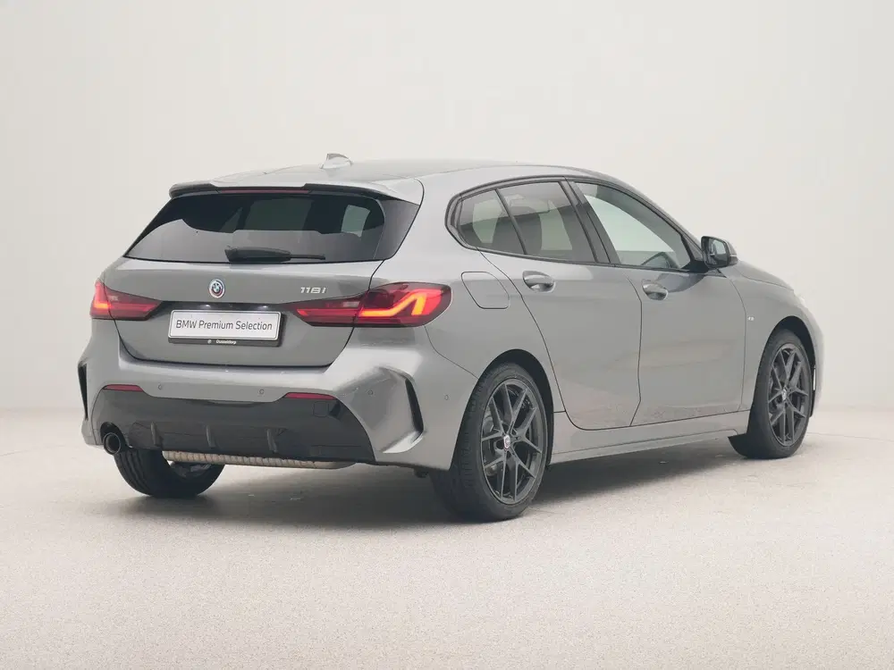 BMW 1-serie 118i Business Edition M Sport (bj 2022) uit 2022, foto 8