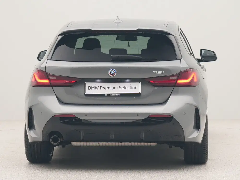BMW 1-serie 118i Business Edition M Sport (bj 2022) uit 2022, foto 9