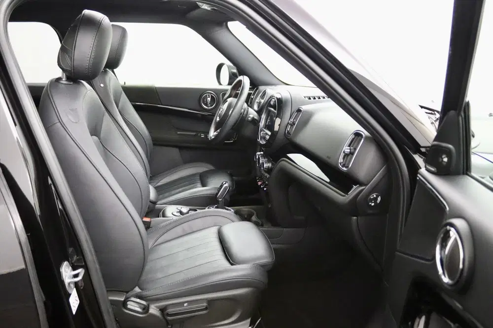 Mini Countryman 2.0 Cooper S Chili zwart uit 2019, foto 13