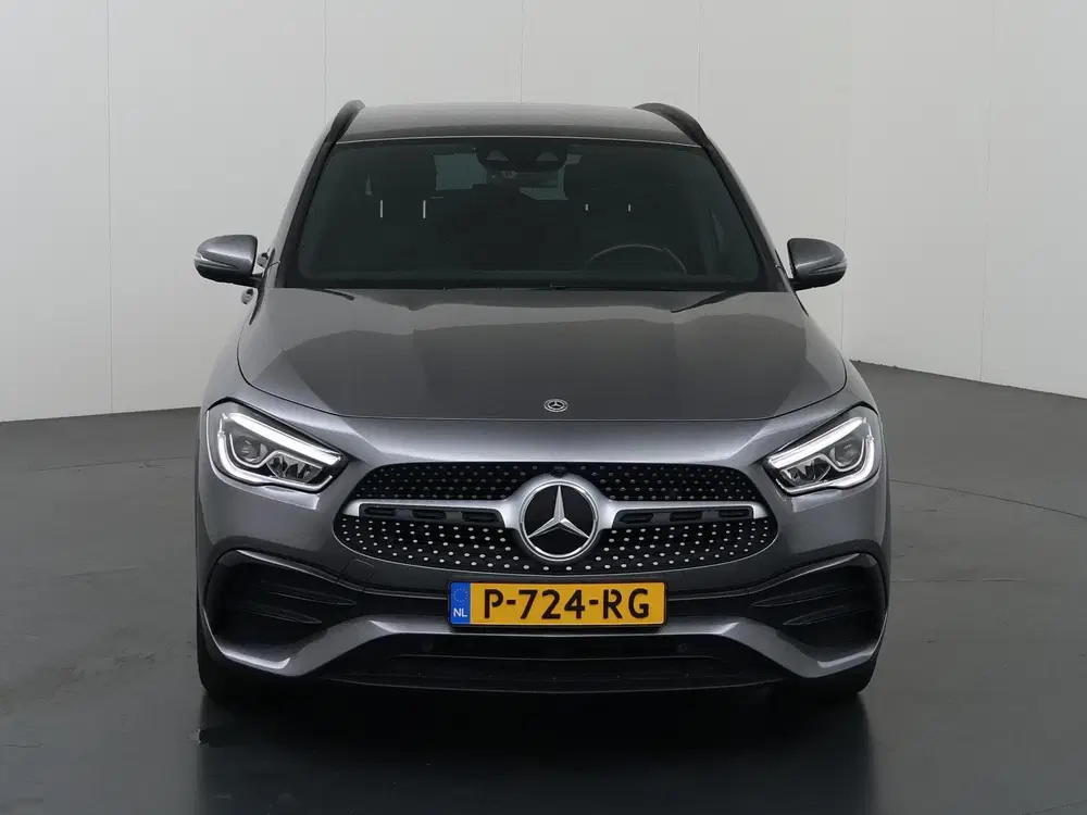 Mercedes-Benz GLA 200 Business Solution AMG uit 2020, foto 3