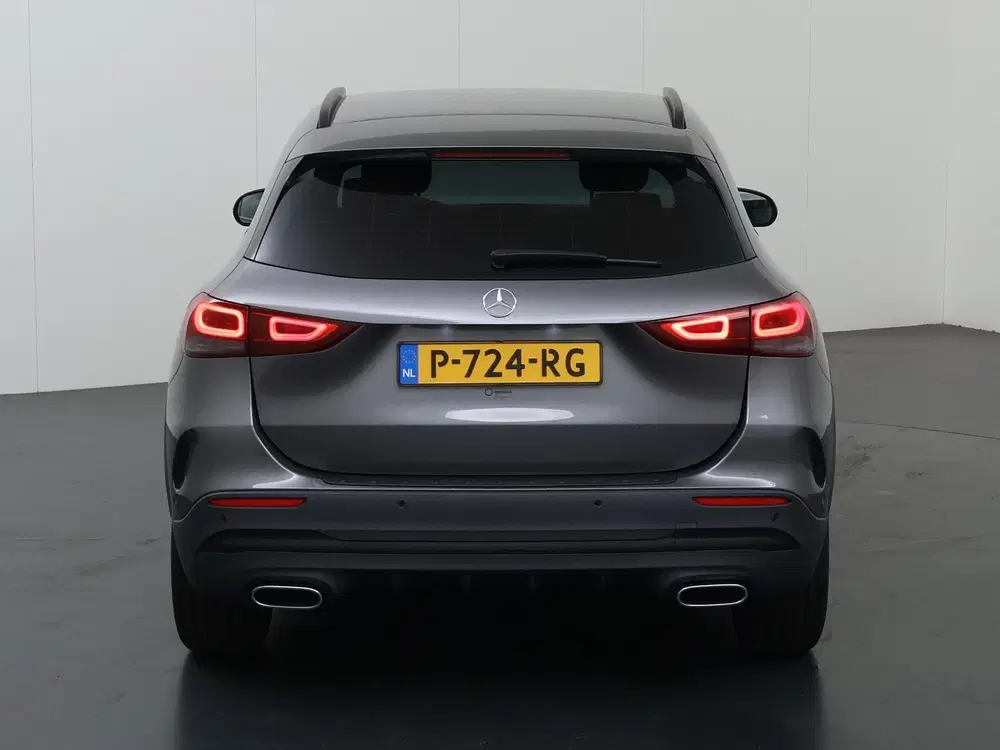 Mercedes-Benz GLA 200 Business Solution AMG uit 2020, foto 4