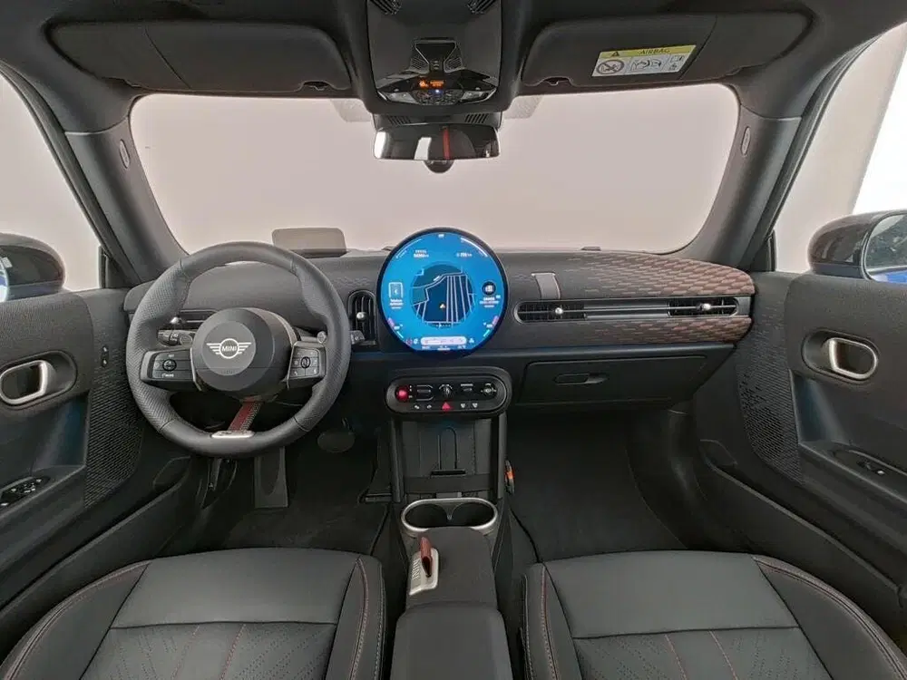 Mini Hatchback Cooper C Automaat uit 2025, foto 6