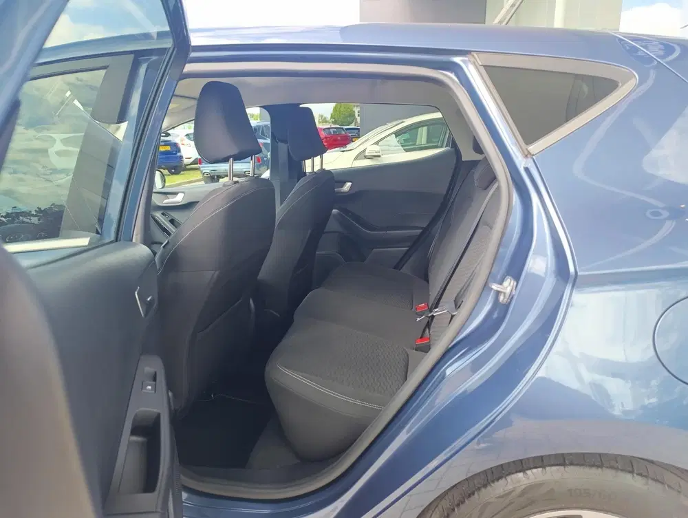 Ford Fiesta 1.0 EcoBoost Hybrid Titanium X uit 2023, foto 12
