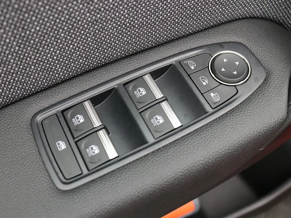 Mitsubishi Grandis 1.8 HEV First Edition uit 2026, foto 13