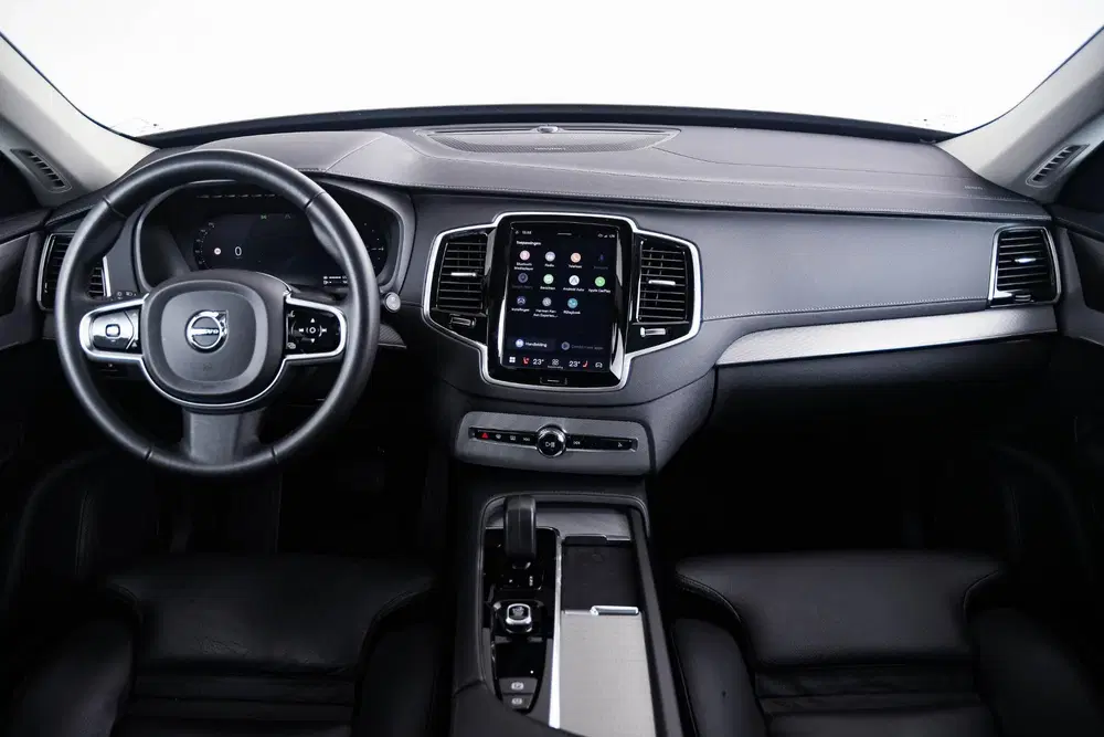 Volvo XC90 2.0 T8 Recharge AWD Plus Dark Trekhaak uit 2023, foto 3