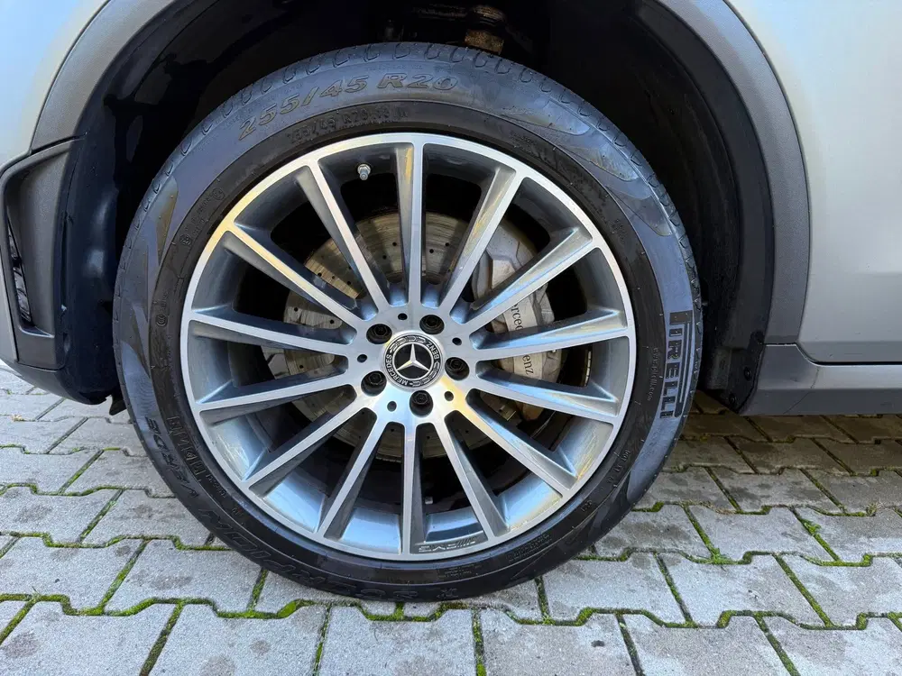 Mercedes-Benz GLC 300de 4MATIC AMG Trekhaak Plug in H uit 2020, foto 5