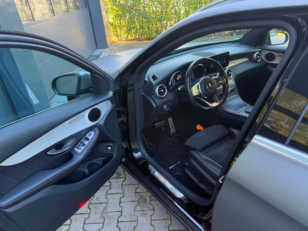 Mercedes-Benz GLC 300de 4MATIC AMG Trekhaak Plug in H uit 2020, foto 7