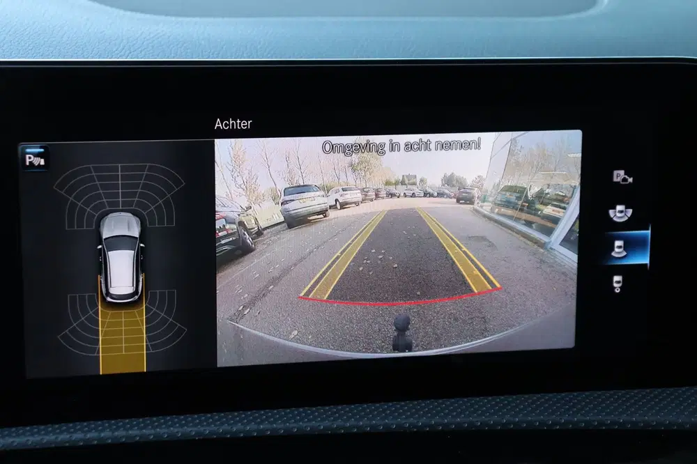 Mercedes-Benz CLA 200 Business Solutio uit 2021, foto 14