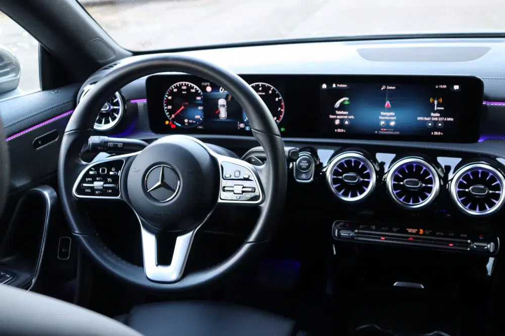 Mercedes-Benz CLA 200 Business Solutio uit 2021, foto 15