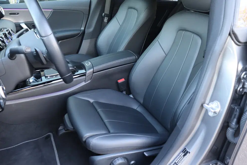 Mercedes-Benz CLA 200 Business Solutio uit 2021, foto 8