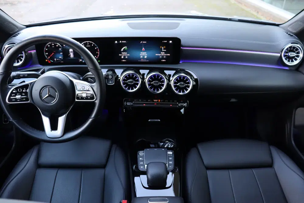 Mercedes-Benz CLA 200 Business Solutio uit 2021, foto 9