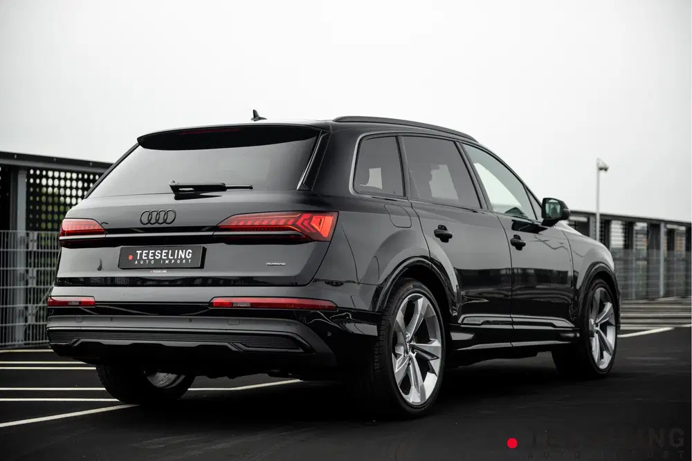 Audi Q7 55 TFSI e quattro Pro Line S uit 2021, foto 7