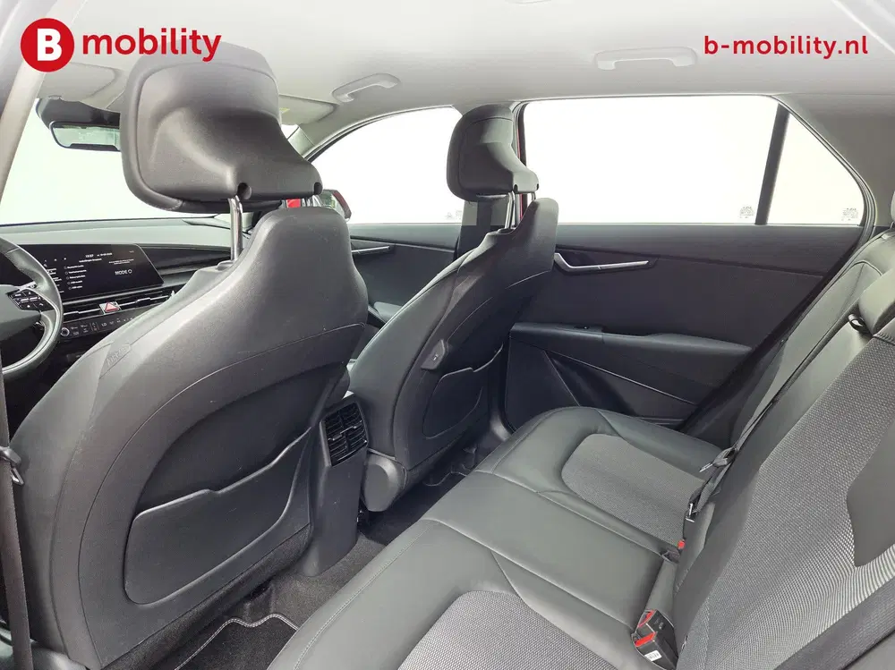 Kia Niro 1.6 GDi Hybrid ExecutiveLine Nw. ModelTrek uit 2022, foto 11