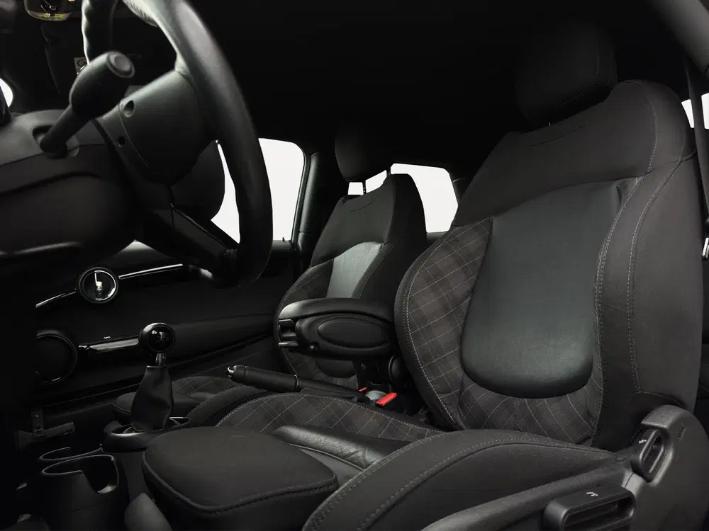 Mini Cooper 1.5 Cooper 136PK Chili Apple-Carplay Leer uit 2019, foto 10