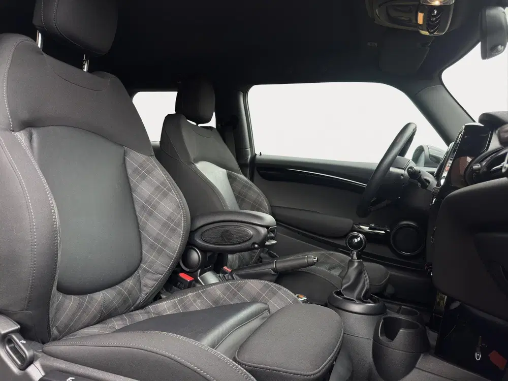 Mini Cooper 1.5 Cooper 136PK Chili Apple-Carplay Leer uit 2019, foto 13