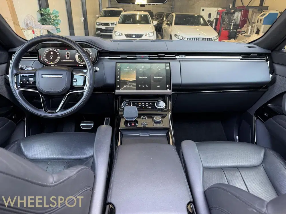 Land Rover Range Rover Sport 3.0 P440e Dynamic SE uit 2022, foto 2