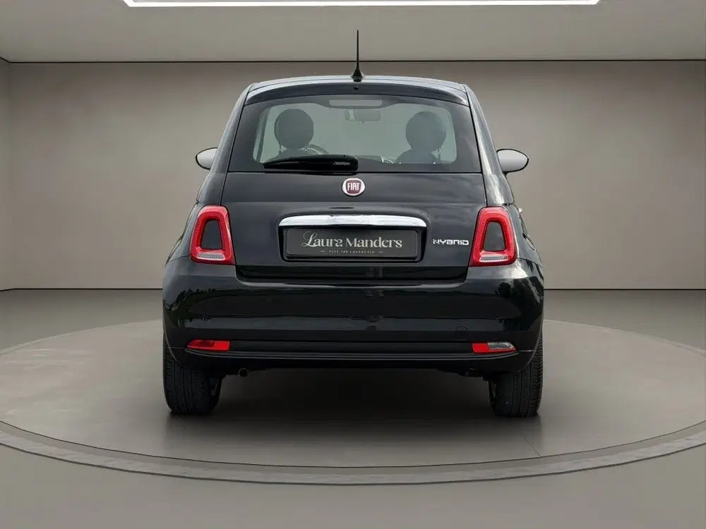 Fiat 500 1.0 Hybrid Club 2023 ZWART uit 2023, foto 10