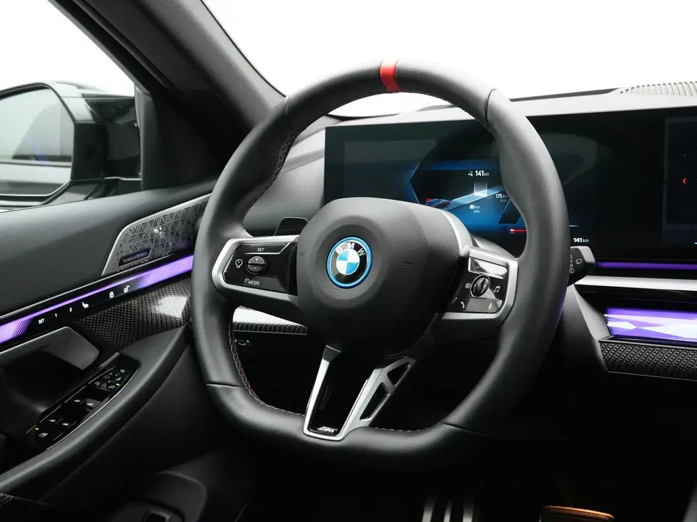 BMW i5 M60 Touring xDrive 84 kWh Accu conditie 10 uit 2026, foto 2