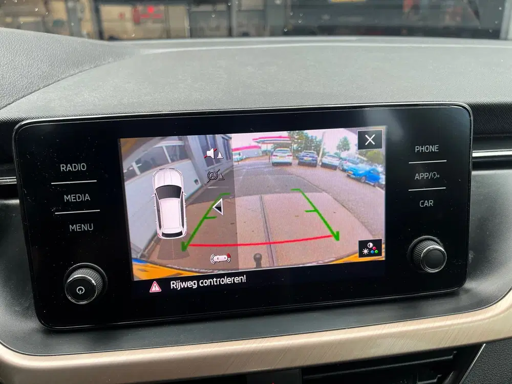 Skoda Kamiq 1.0 TSI Style Camera Trekhaak uit 2021, foto 5