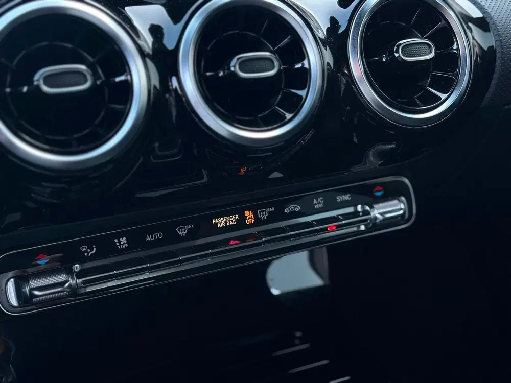 Mercedes-Benz CLA 180 AMG uit 2019, foto 6