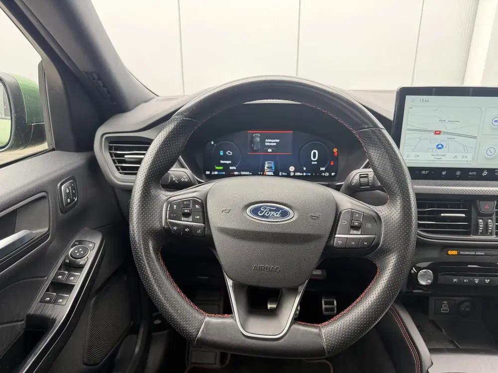Ford Kuga 2.5 PHEV ST-Line X uit 2024, foto 6